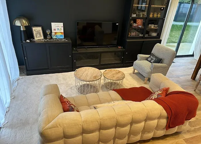 La Normandine, Mer, Histoire, Debarquement Gold Beach, Maison 4 Chambres, Spacieuse Avec Jardin Et Parking Gratuit *