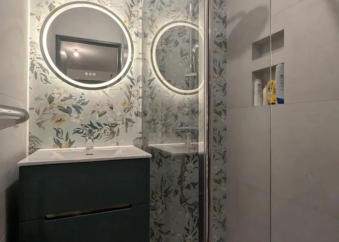 Ferienhaus La Normandine, Mer, Histoire, Debarquement Gold Beach, Maison 4 Chambres, Spacieuse Avec Jardin Et Parking Gratuit *