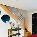 Prázdninový dům La Normandine, Mer, Histoire, Debarquement Gold Beach, Maison 4 Chambres, Spacieuse Avec Jardin Et Parking Gratuit Asnelles