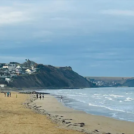 Prázdninový dům La Normandine, Mer, Histoire, Debarquement Gold Beach, Maison 4 Chambres, Spacieuse Avec Jardin Et Parking Gratuit Asnelles