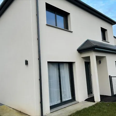 Prázdninový dům La Normandine, Mer, Histoire, Debarquement Gold Beach, Maison 4 Chambres, Spacieuse Avec Jardin Et Parking Gratuit