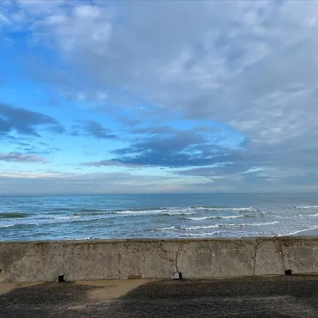 La Normandine, Mer, Histoire, Debarquement Gold Beach, Maison 4 Chambres, Spacieuse Avec Jardin Et Parking Gratuit Prázdninový dům Asnelles