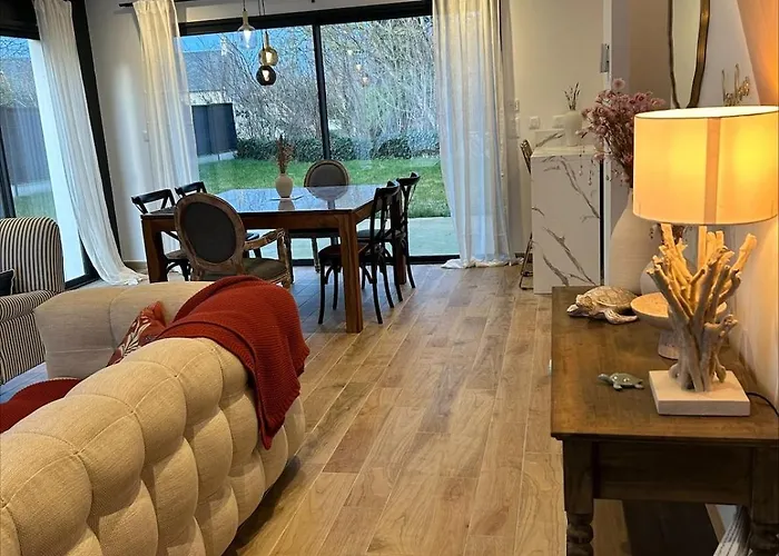 La Normandine, Mer, Histoire, Debarquement Gold Beach, Maison 4 Chambres, Spacieuse Avec Jardin Et Parking Gratuit *